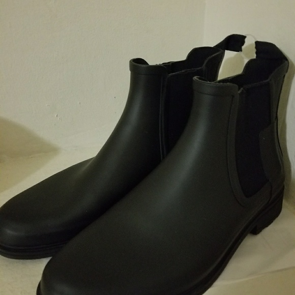 hunter matte black chelsea boots